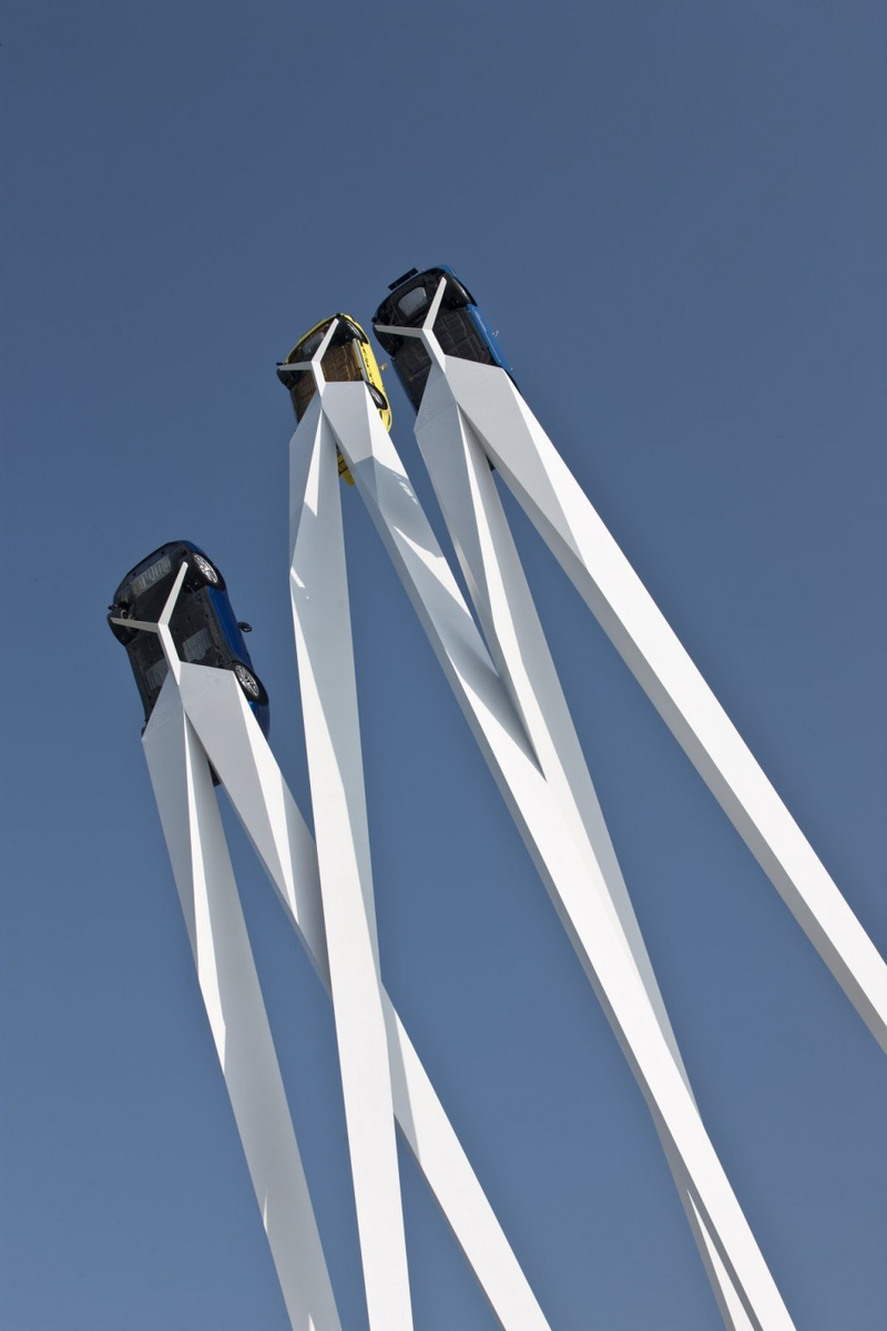 Illustration for article titled Car Art: Gerry Judah's New Sculpture for Porsche GB